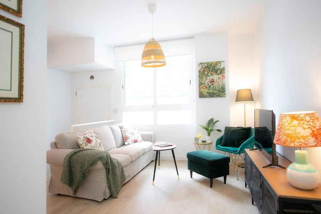 Elegante Apartamento Cerca De La Playa Valencia Exterior photo